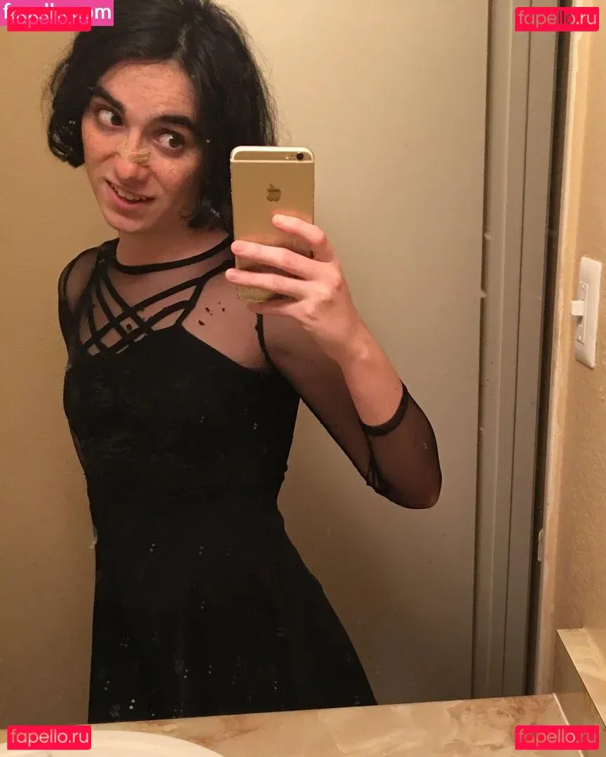 Orcastraw Onlyfans Photo Gallery 