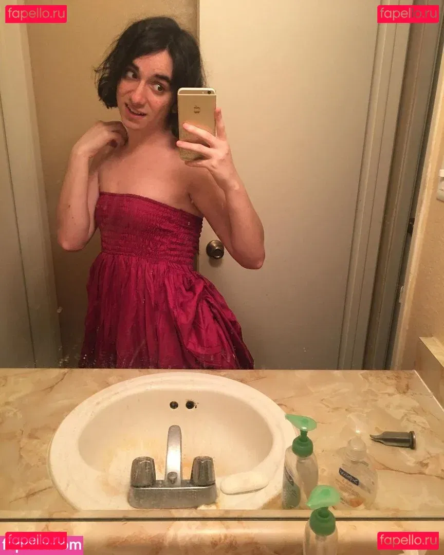 Orcastraw Onlyfans Photo Gallery 