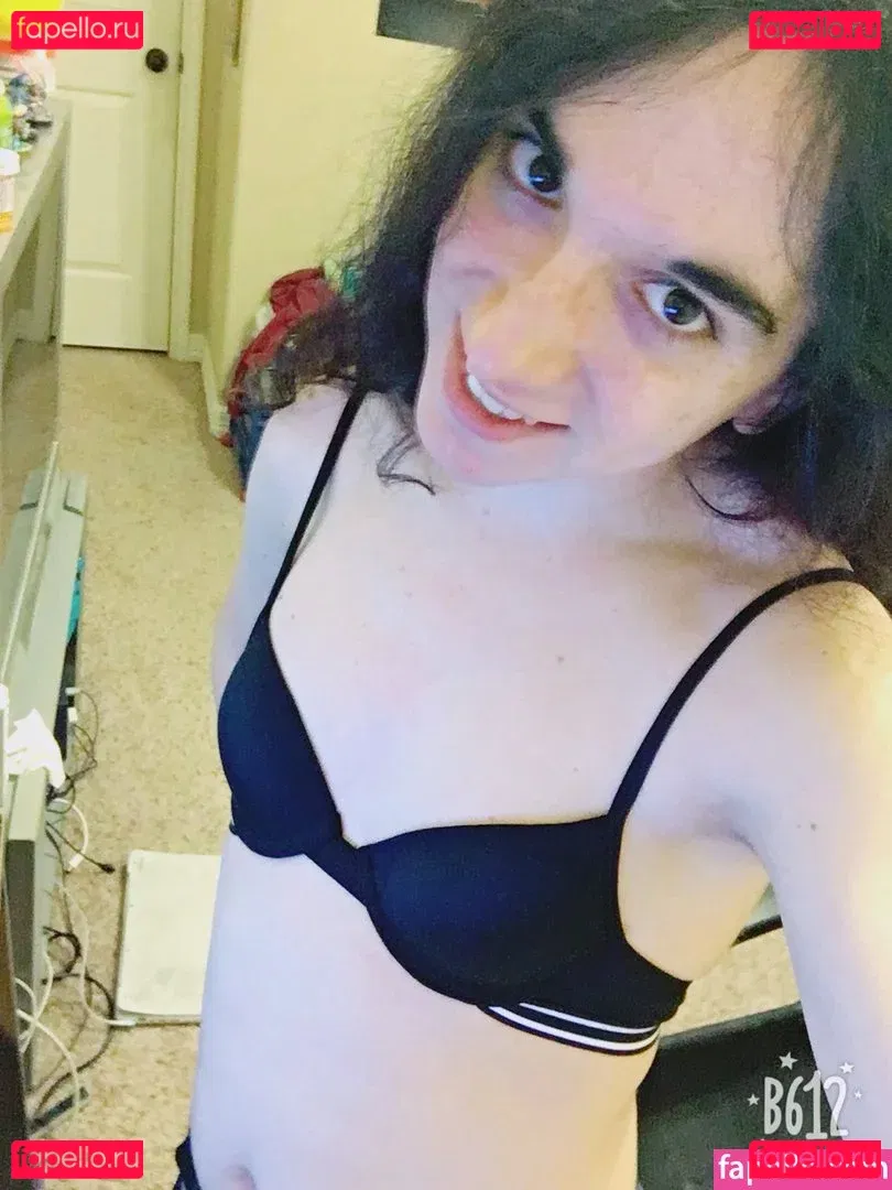 Orcastraw Onlyfans Photo Gallery 