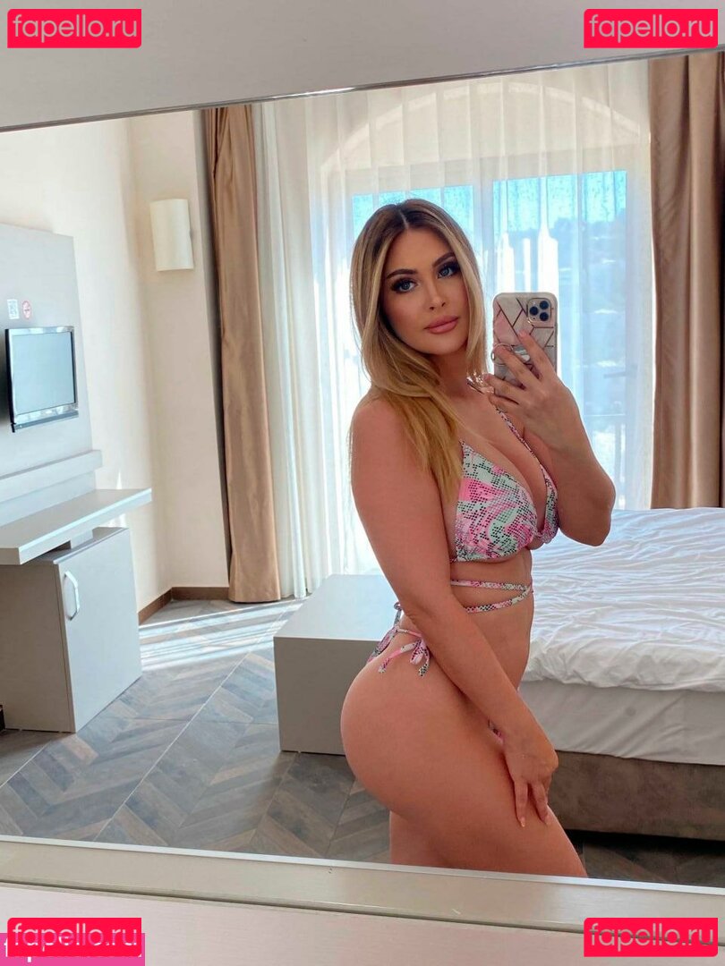 Lizy P Nude Onlyfans Photo 30