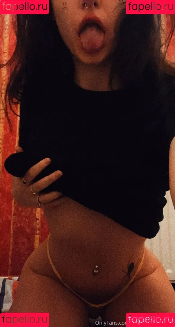 sweet-little-hunni Onlyfans Photo Gallery 