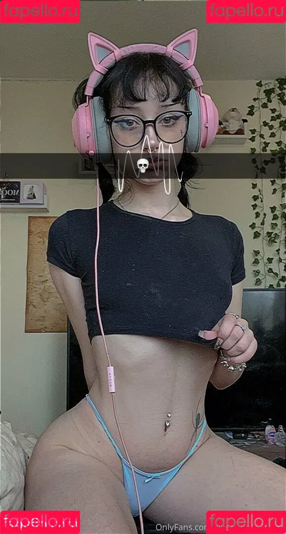sweet-little-hunni Onlyfans Photo Gallery 