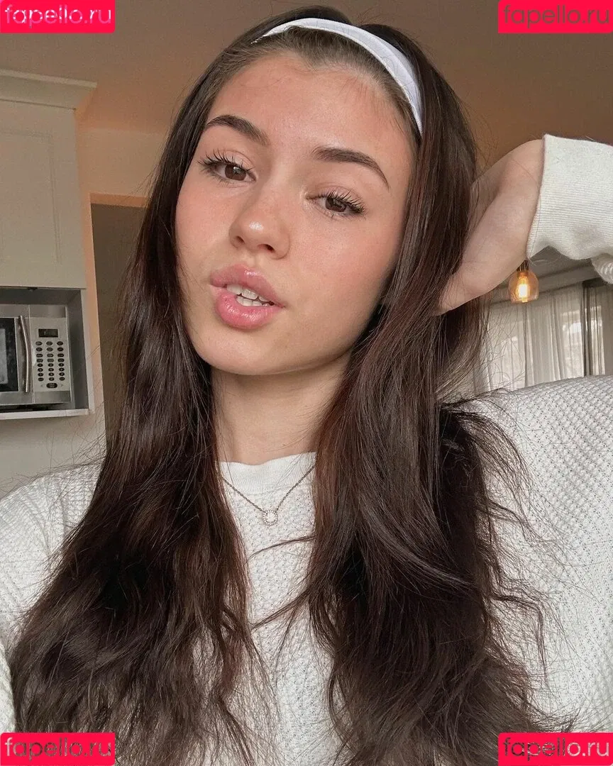 Ava Rose Beaune Onlyfans Photo Gallery 