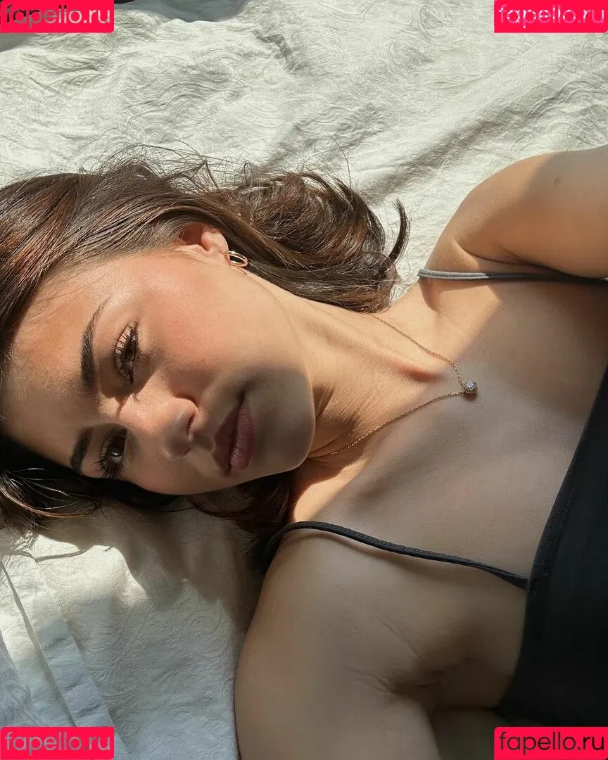 Ava Rose Beaune Onlyfans Photo Gallery 