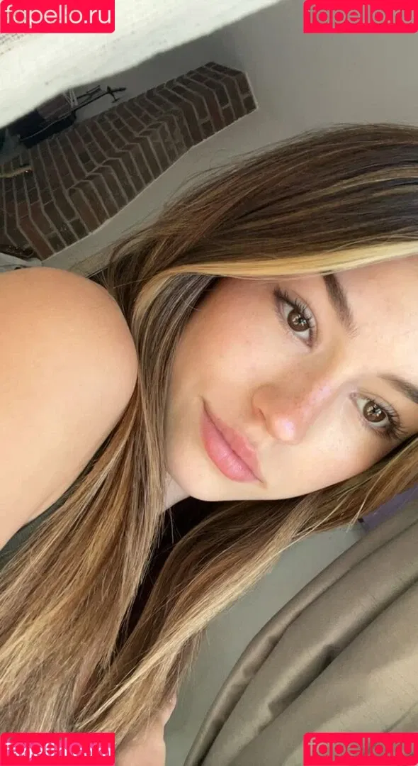 Ava Rose Beaune Onlyfans Photo Gallery 