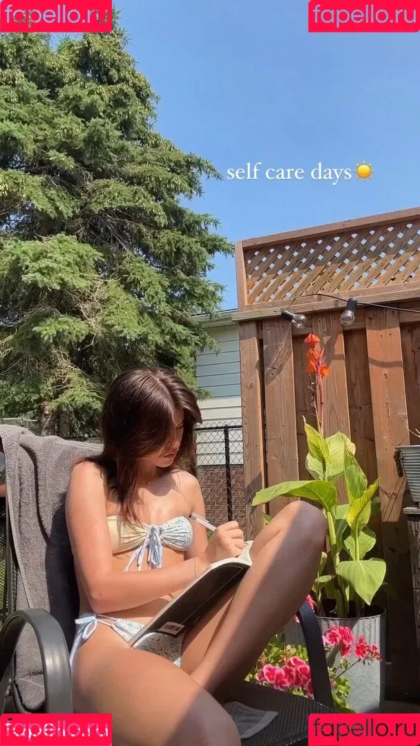 Ava Rose Beaune Onlyfans Photo Gallery 