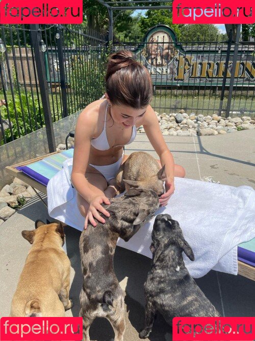 Ava Rose Beaune Onlyfans Photo Gallery 