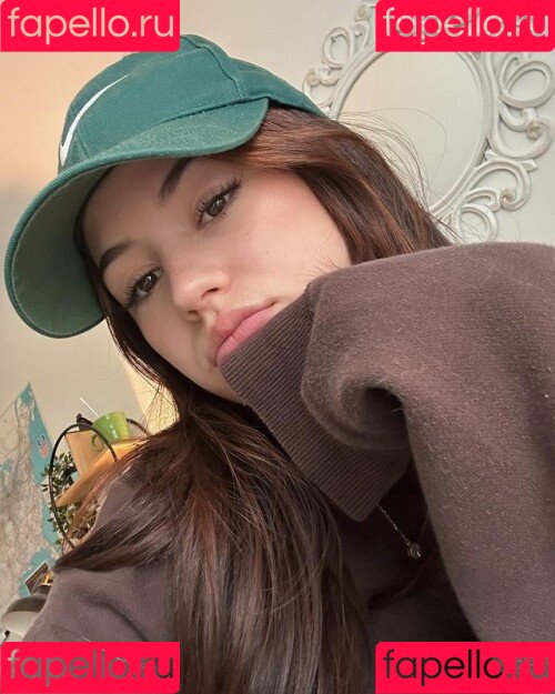 Ava Rose Beaune Onlyfans Photo Gallery 