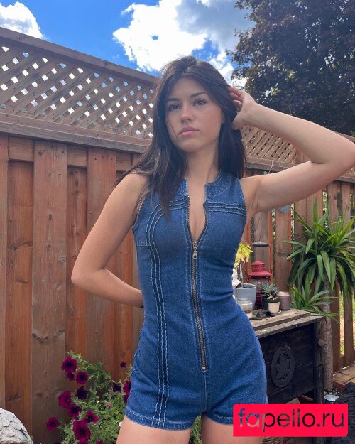 Ava Rose Beaune Onlyfans Photo Gallery 