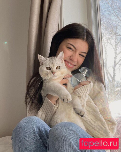 Ava Rose Beaune Onlyfans Photo Gallery 