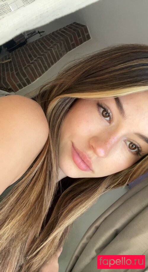 Ava Rose Beaune Onlyfans Photo Gallery 