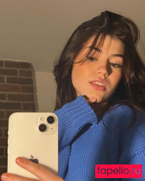 Ava Rose Beaune Onlyfans Photo Gallery 