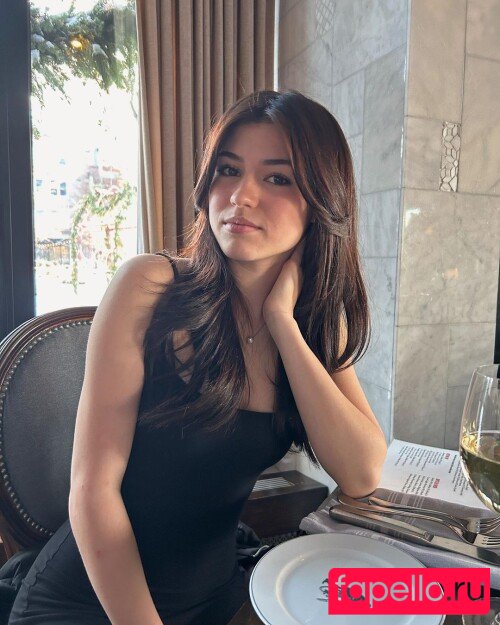 Ava Rose Beaune Onlyfans Photo Gallery 