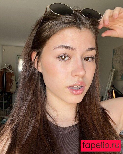 Ava Rose Beaune Onlyfans Photo Gallery 