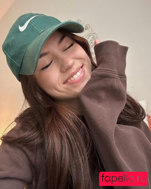 Ava Rose Beaune Onlyfans Photo Gallery 