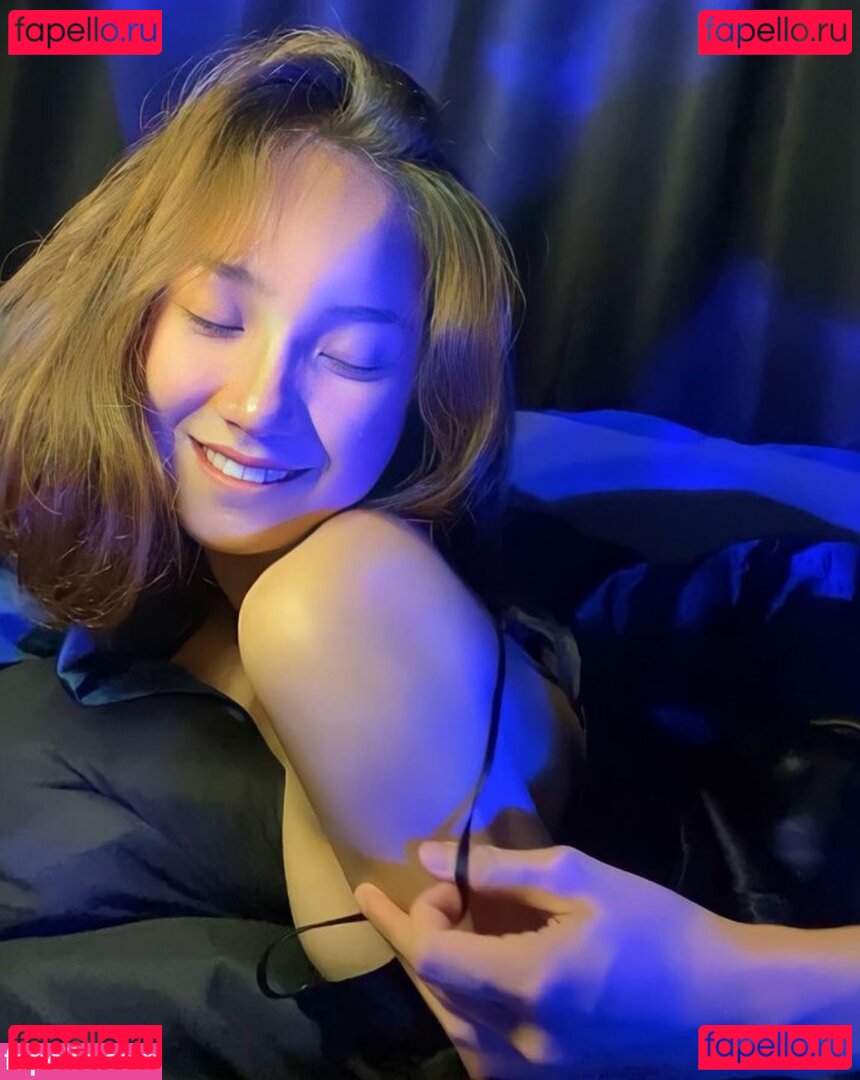 Unijung Nude Onlyfans Photo 21