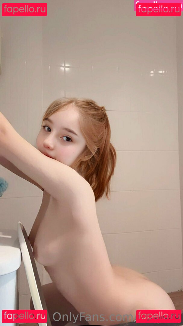 Unijung Nude Onlyfans Photo 9