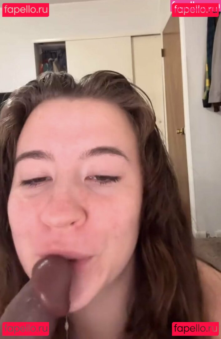 Hailey Bower Nude Onlyfans Photo 41