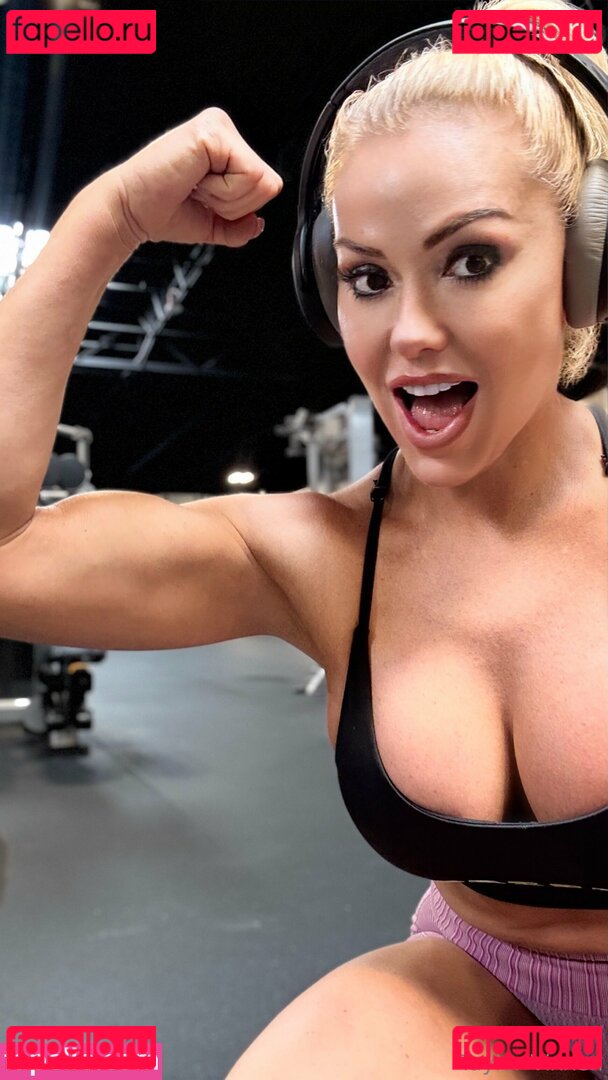 taylorvixxenfree Nude Onlyfans Photo 12