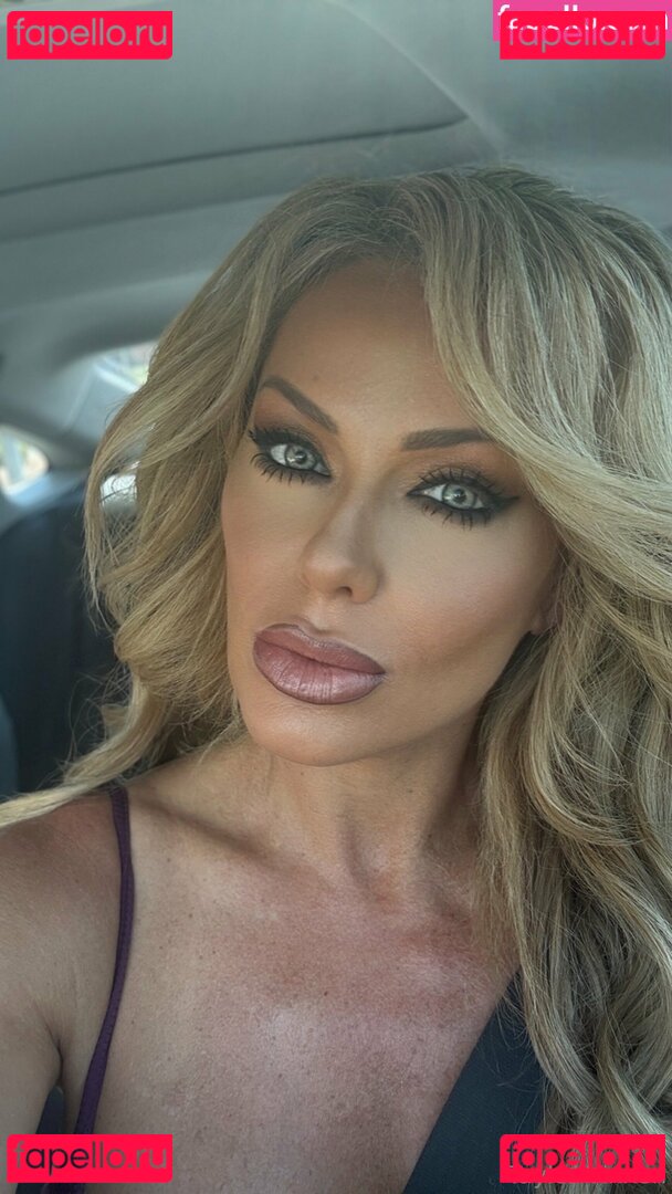 taylorvixxenfree Nude Onlyfans Photo 7