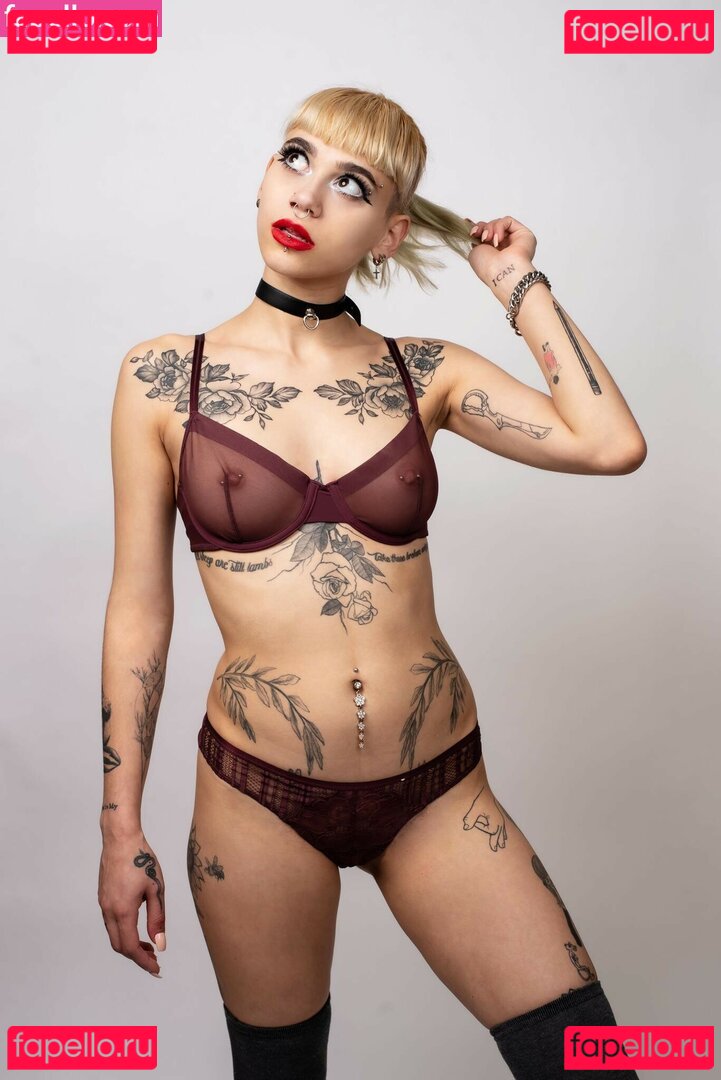helpppmeh Nude Onlyfans Photo 4