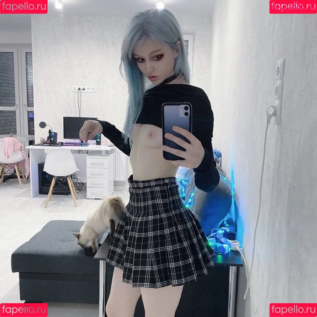 pipsyo Onlyfans Photo Gallery 