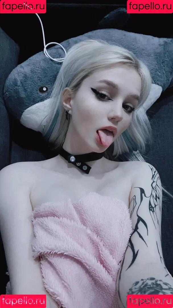 pipsyo Onlyfans Photo Gallery 
