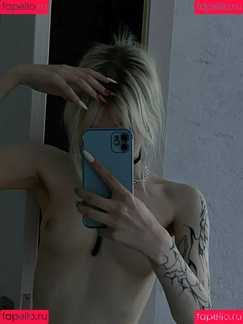 pipsyo Onlyfans Photo Gallery 