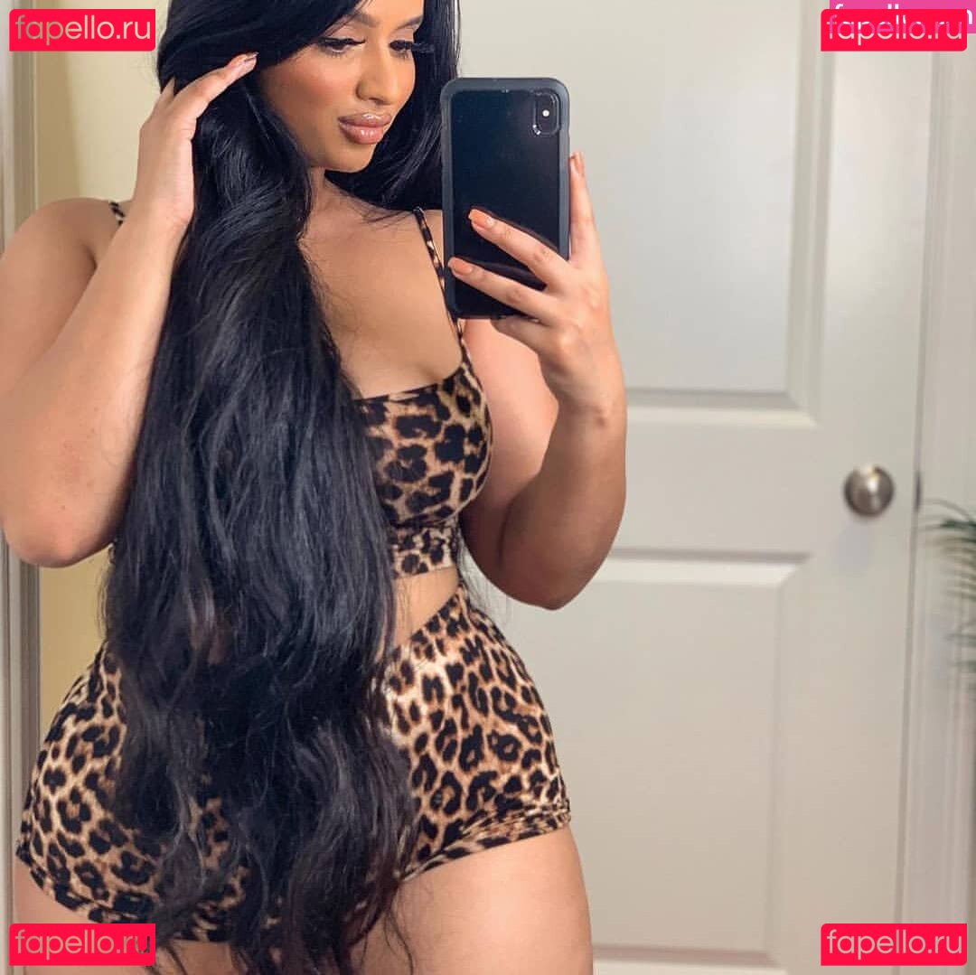 Tanya Ali Nude Onlyfans Photo 24