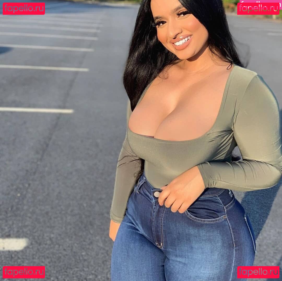 Tanya Ali Nude Onlyfans Photo 23