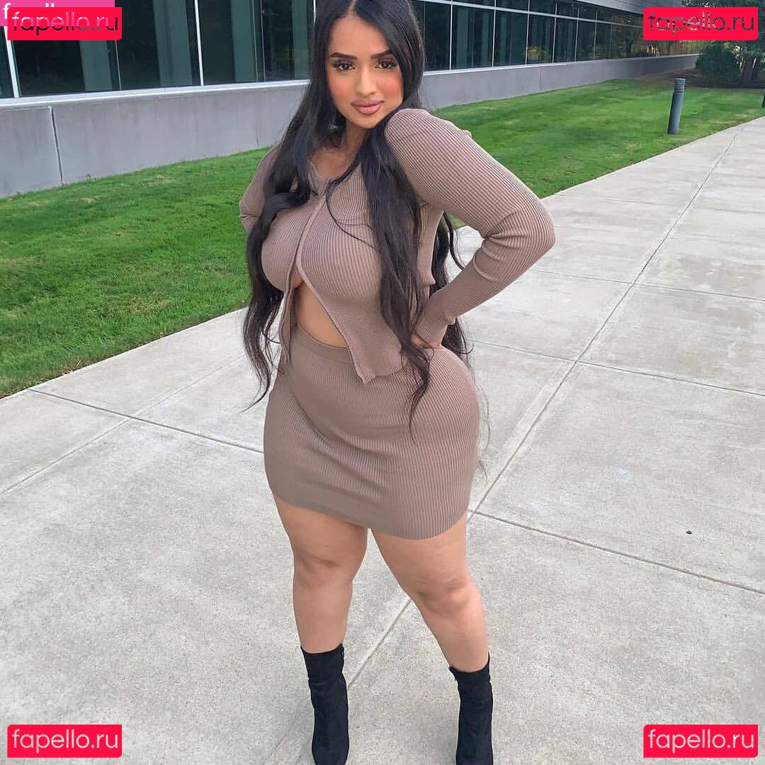 Tanya Ali Nude Onlyfans Photo 16