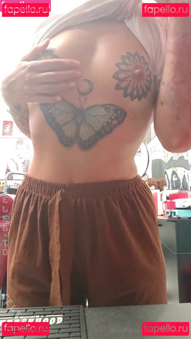 czihuahua Nude Onlyfans Photo 5