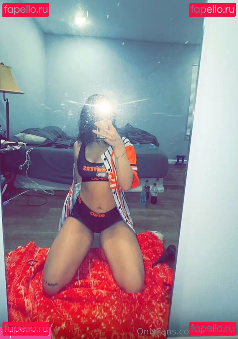 jezluvzu Nude Onlyfans Photo 11