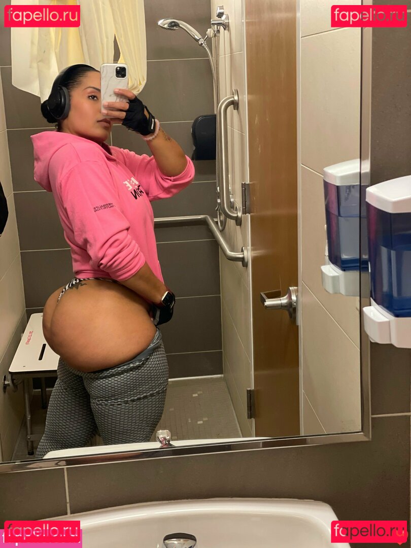 jamiliasworld Nude Onlyfans Photo 13