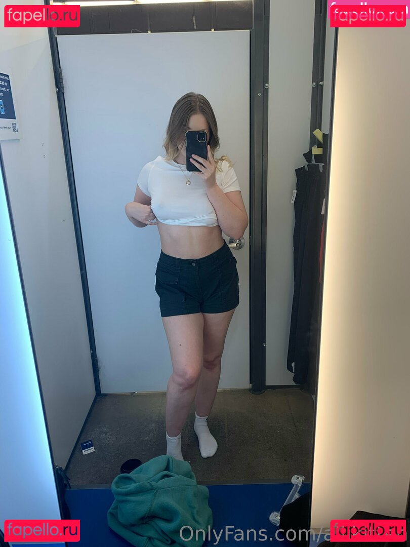 allikitten Nude Onlyfans Photo 12