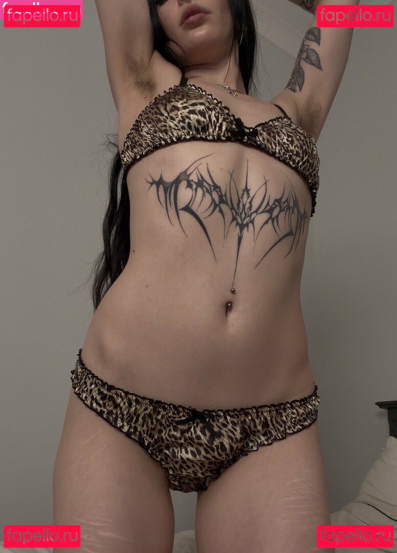 spookyevie Nude Onlyfans Photo 4