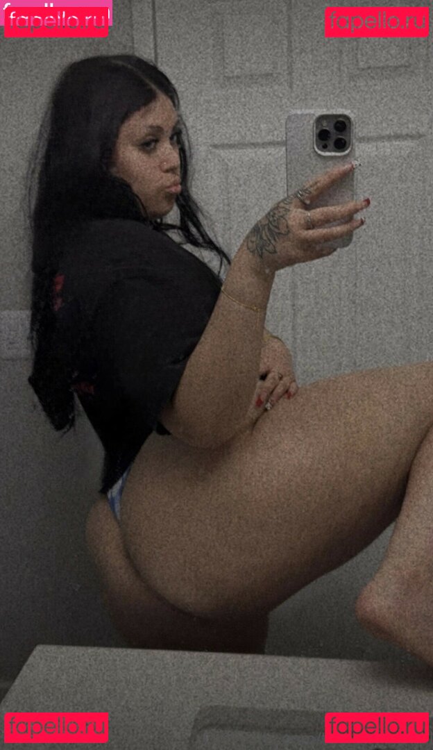 TheLowkeyMel Nude Onlyfans Photo 3
