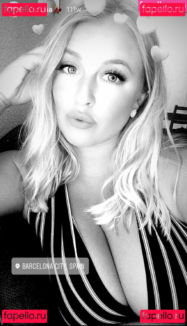 Nicole C Nude Onlyfans Photo 17
