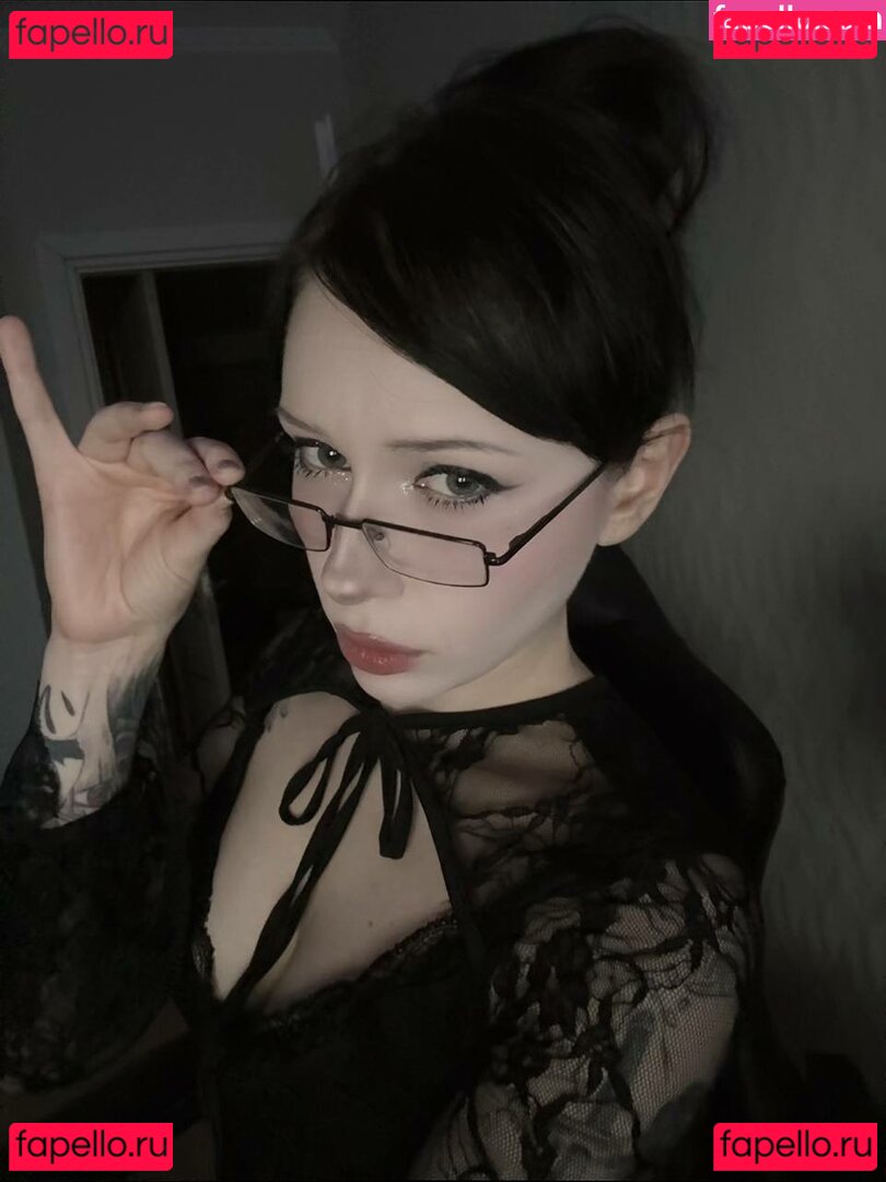 harutany Nude Onlyfans Photo 9