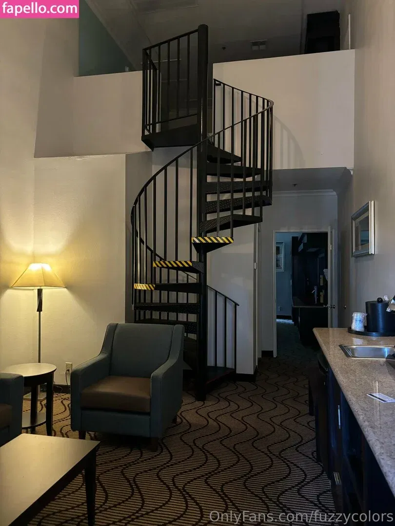 fuzzycolors Onlyfans Photo Gallery 