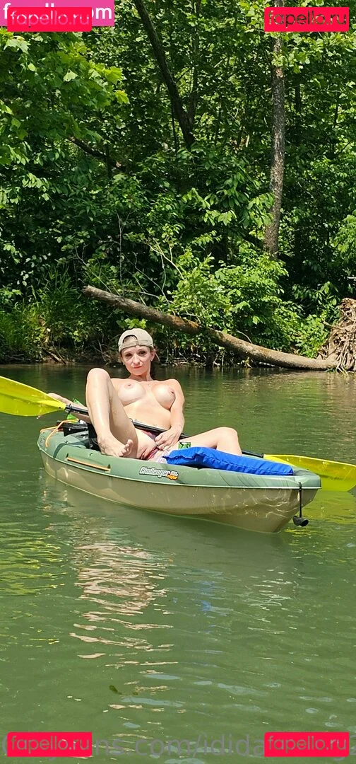 ididathang2021 Onlyfans Photo Gallery 