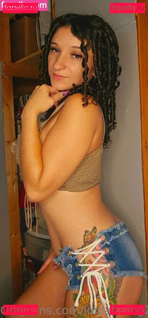 ididathang2021 Onlyfans Photo Gallery 