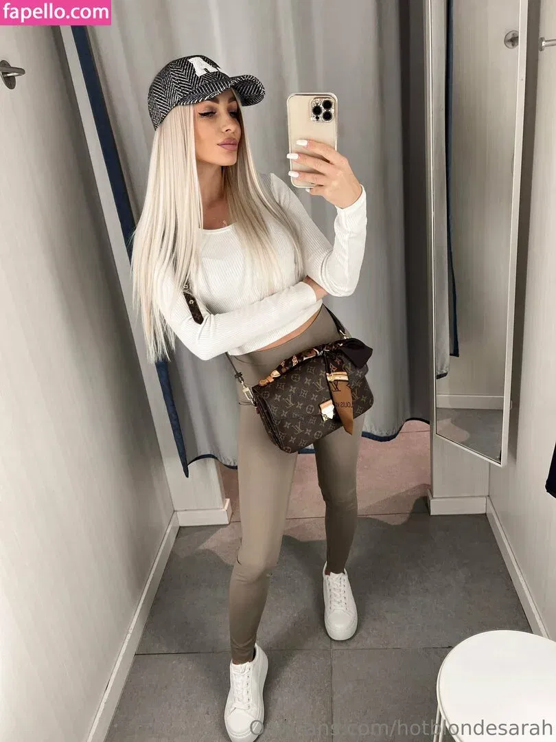 hotblondesarah Onlyfans Photo Gallery 