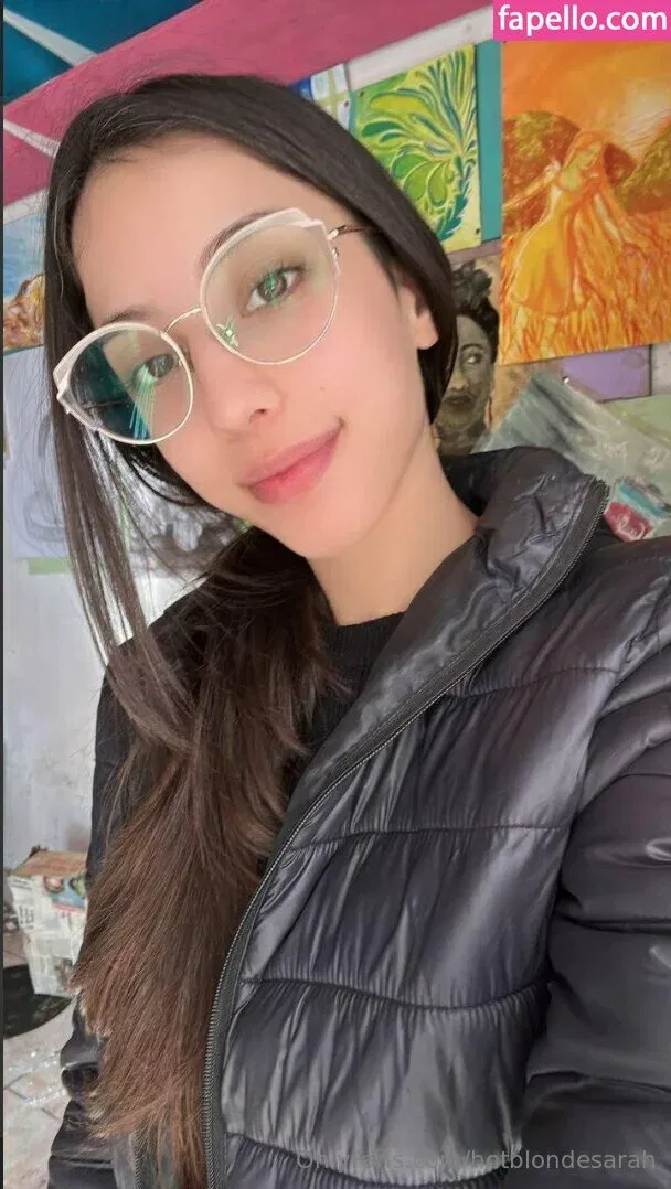 hotblondesarah Onlyfans Photo Gallery 