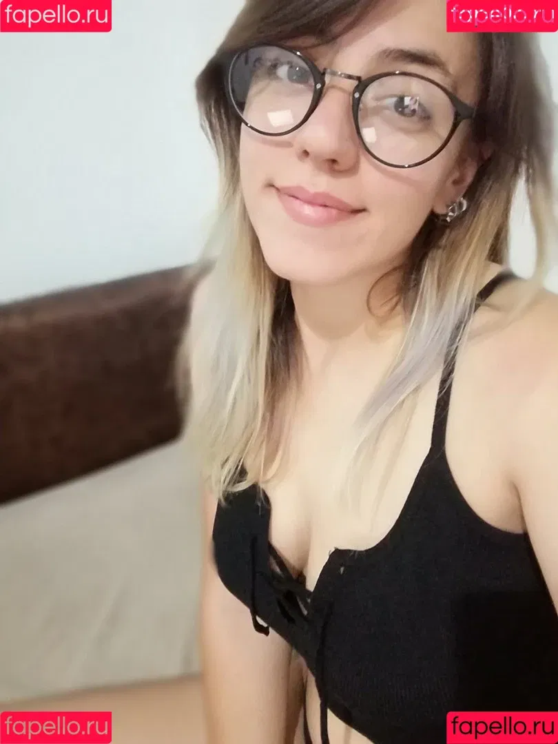 Kanchhi Onlyfans Photo Gallery 