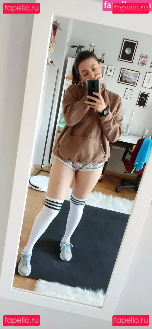 Kanchhi Onlyfans Photo Gallery 