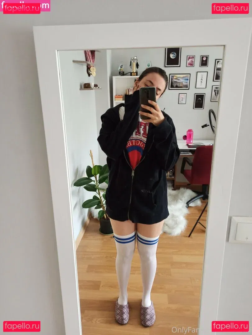 Kanchhi Onlyfans Photo Gallery 