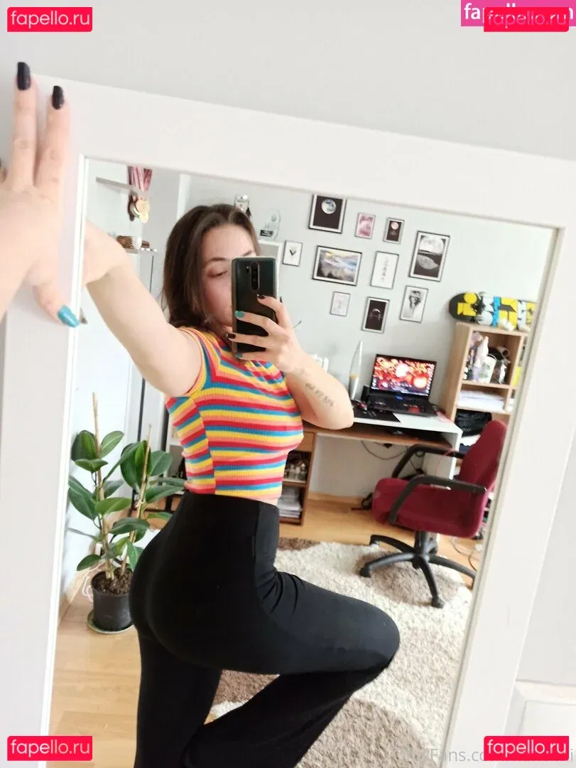 Kanchhi Onlyfans Photo Gallery 