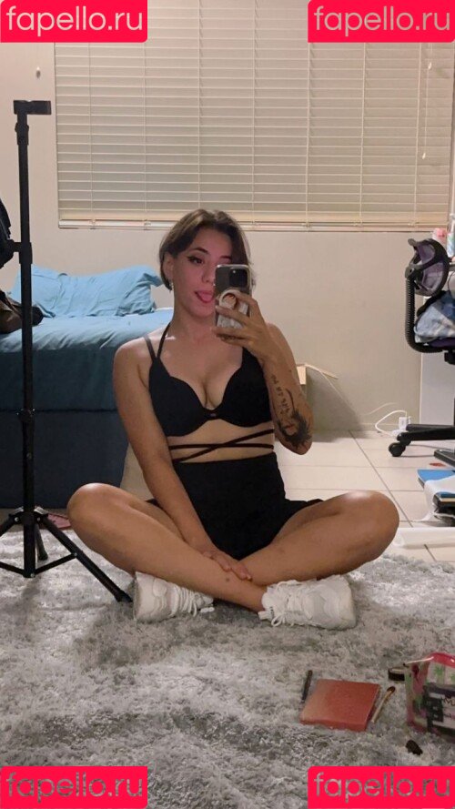 Kanchhi Onlyfans Photo Gallery 