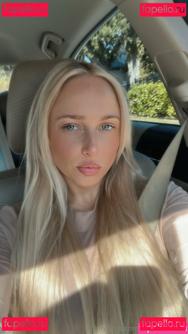 Laurelanne33 Nude Onlyfans Photo 33